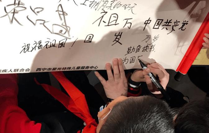 鸿蒙+麒麟处理器，华为P70最新外观渲染图曝光，后壳长这样