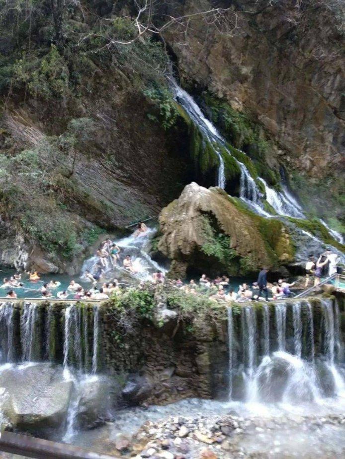 沉浸式体验松花江上采冰,丝滑无比